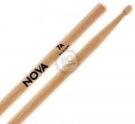 Baqueta Vic Firth Nova Series Hickory Padrão 7A Clássica com Ponta de Madeira (6093)