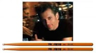 Baqueta Vic Firth Signature Dave Weckl Evolution "Padrão 5A/5B" Modelo Laranja (7377)