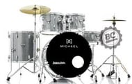 Bateria Michael Trinity Dark Grey DMT222GY com Bumbo 22",10",12",16" com Ferragens, Pratos e Banco