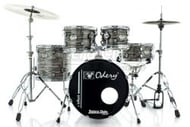 Bateria Odery inRock IR.180 Lunar Tiger Jazz com Bumbo 18",10",12",14" com Ferragens e Banco