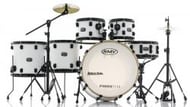 Bateria RMV FiberTech Silky Branca 22",10",12",14",16" com Pratos, Baquetas e Ferragens (Exclusiva)