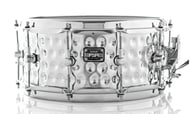Caixa FSA Drums Diamond Hammered Steel 14x6" em Steel Shell Martelado Aros Curved Fat Hoop
