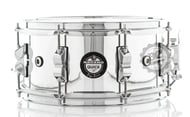 Caixa Nagano Stage Series Quick Ultra Chrome ULC 12x6" com 8 afinações e 4 respiros de ar