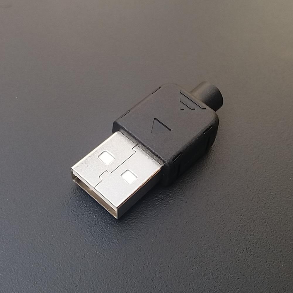 Conector USB Macho