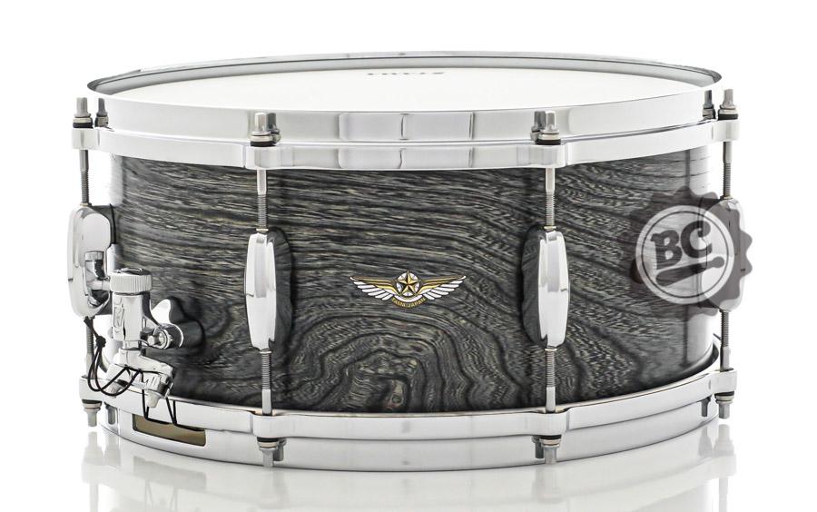 Caixa Tama Star Walnut Shell 14x6,5" Satin Charcoal Japanese Sen (Made in Japan) com aros Die-Cast