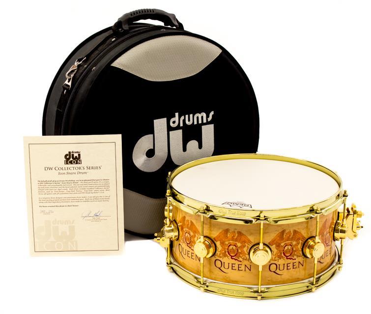 Caixa DW The Legend of The Icon Queen Roger Taylor 14x6,5" Edição Limitada com Case e Certificado