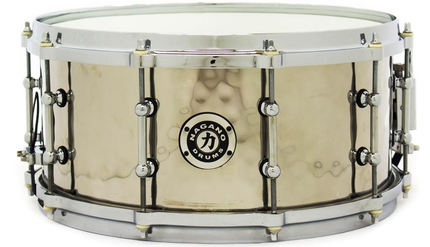 Caixa Nagano Classic Hammer Steel Tube Lugs 14x6,5" com Die-Cast e Casco Martelado Padrão Top