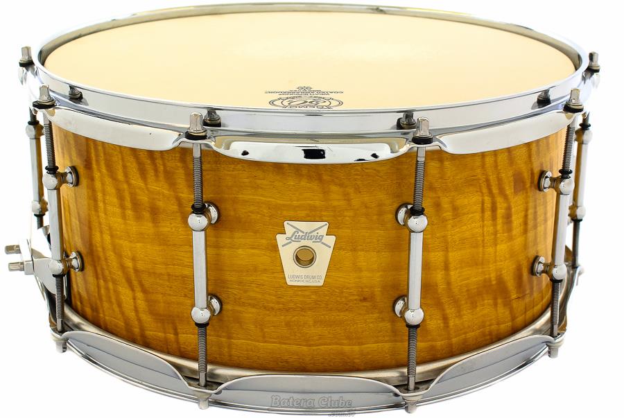Caixa Ludwig Classic Maple Limited Edition Exotic Satinwood Lacquer 14x6,5" (Made in USA) Raríssima