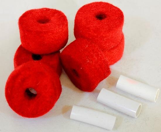Feltros Pio Parts kit c/ 6 Feltros (VERMELHO) Lã de Carneiro com Canudinhos para Estante de Prato