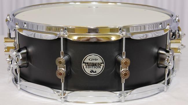 Caixa PDP by DW Limited Edition 20-Ply Birch 14x5,5" Extra Thick Shell com 20 Folhas de Birch