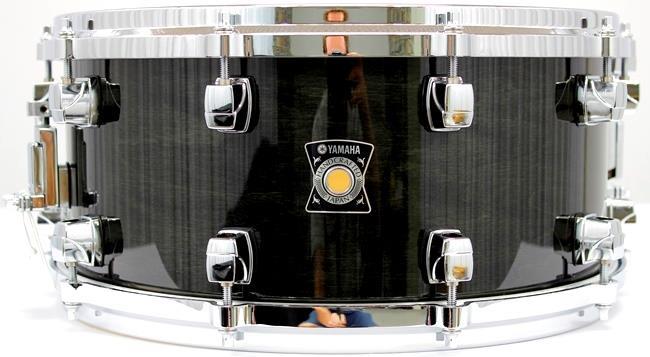 Caixa Yamaha Sensitive Series Black Maple 14x6,5" Made Japan