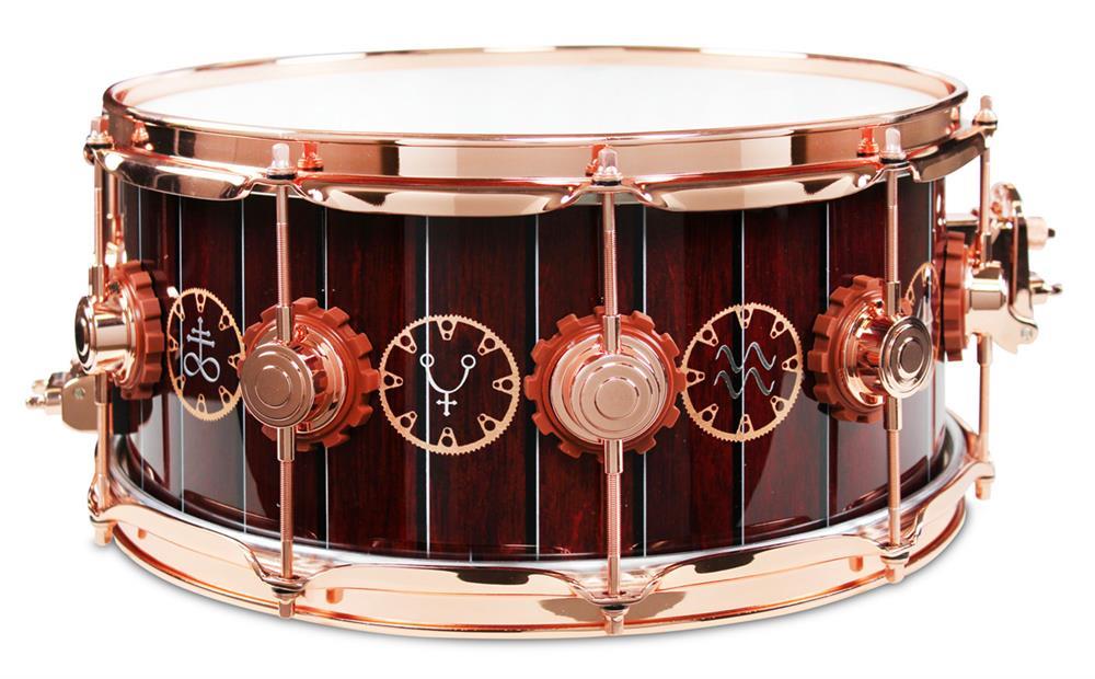Caixa DW Neil Peart Evolution Collection Time Machine Tour 14x6,5" VLT Maple Shell