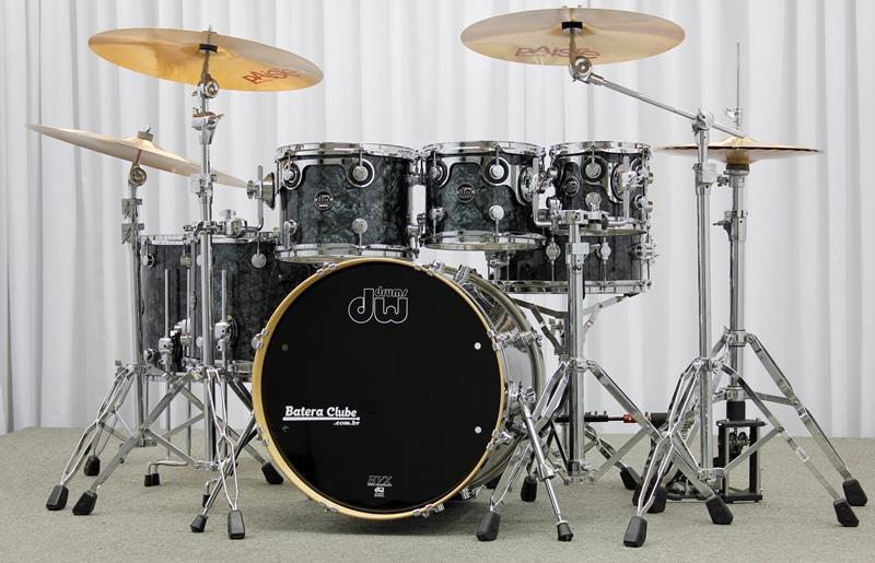 Bateria DW Performance Black Diamond Finish Ply Maple HVX Shell 20",8",10",12",14",16" Top Made USA