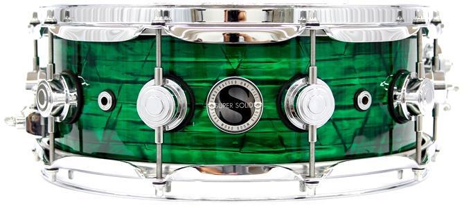Caixa DW Collectors Super Solid Maple Shell Emerald Onyx 14x5,5" Made USA Casco em Madeira Sólida