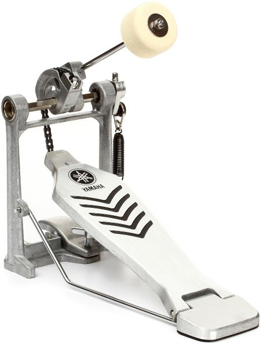 Pedal Single Yamaha FP7210A Single Chain Drive (Estilo Vintage) com Batedor de Feltro Macio