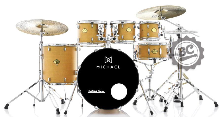 Bateria Michael Legacy Silky Mustard WSM 20",8",10",12",16" com Ferragens Duplas, 2 Estantes, Banco
