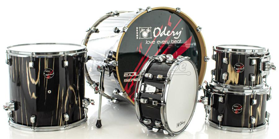 Bateria Odery Equalizer EQ.220 The Black Trees 22",10",12",16" (Shell Pack) Cascos com Maple