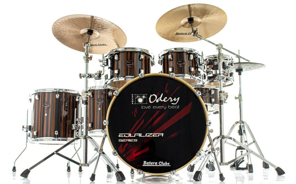 Bateria Odery Equalizer EQ.220 Roma Ebony 22",8",10",12",14",16" com Ferragens e Cascos com Maple