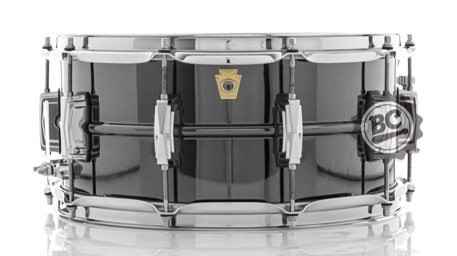 Caixa Ludwig Black Beauty LB417 Brass Shell 14x6,5" Black Nickel (Made in USA) com automático P85AC
