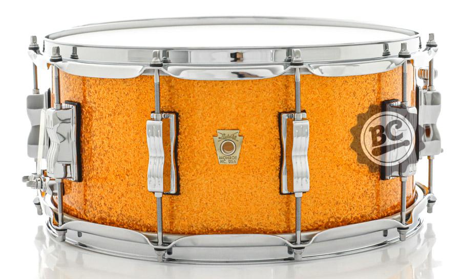 Caixa Ludwig Classic Maple Gold Sparkle 14x6,5" com Automático Millennium P88AC Made in USA