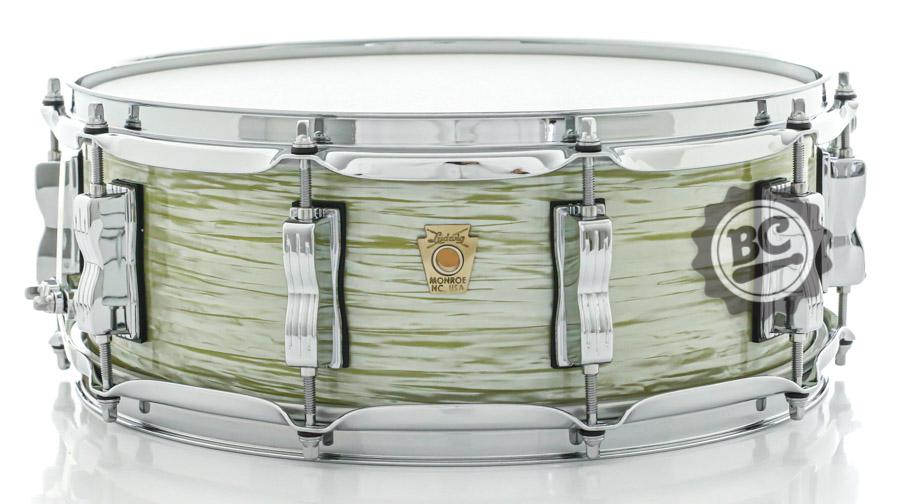 Caixa Ludwig Classic Maple Olive Oyster 14x5" com Automático Millennium P88AC Made in USA