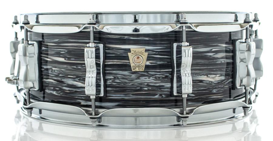 Caixa Ludwig Classic Maple Vintage Black Oyster 14x5" com Automático Millennium P88AC Made in USA