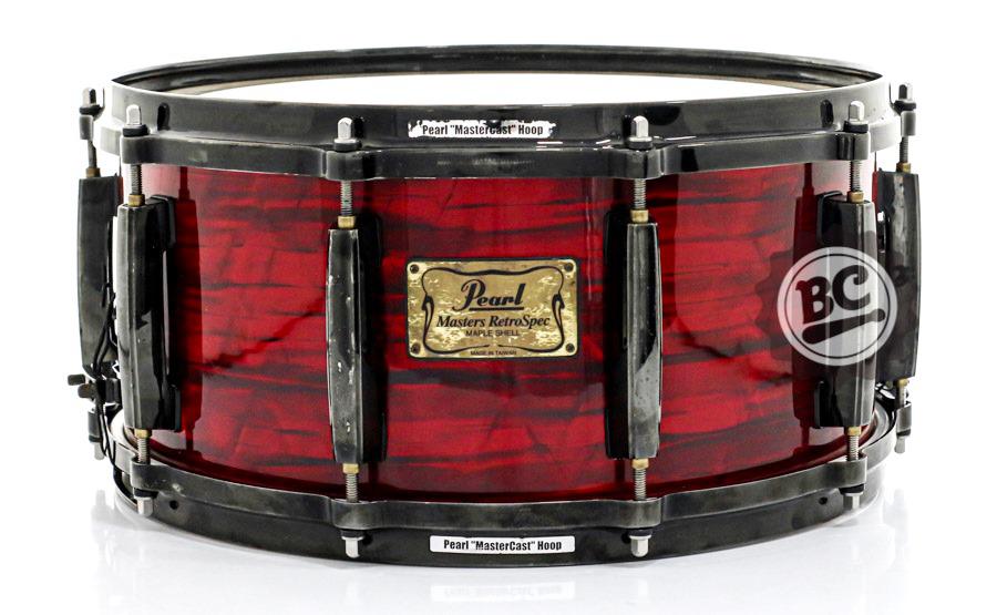 Caixa Pearl Masters MSX Retrospec Maple Red Onix 14x6.5" com aros MasterCast Die-Cast (Usada)