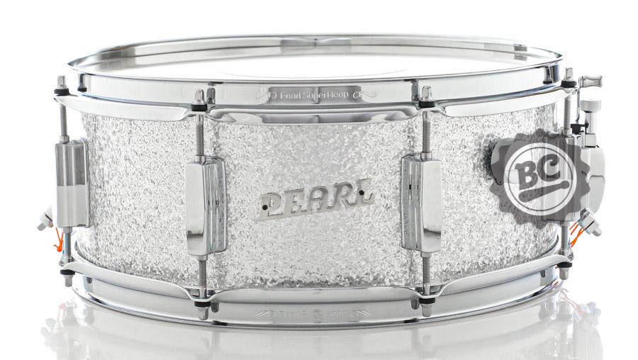 Caixa Pearl President Deluxe Silver Sparkle 14x5,5" com abafador interno relançamento linha Vintage