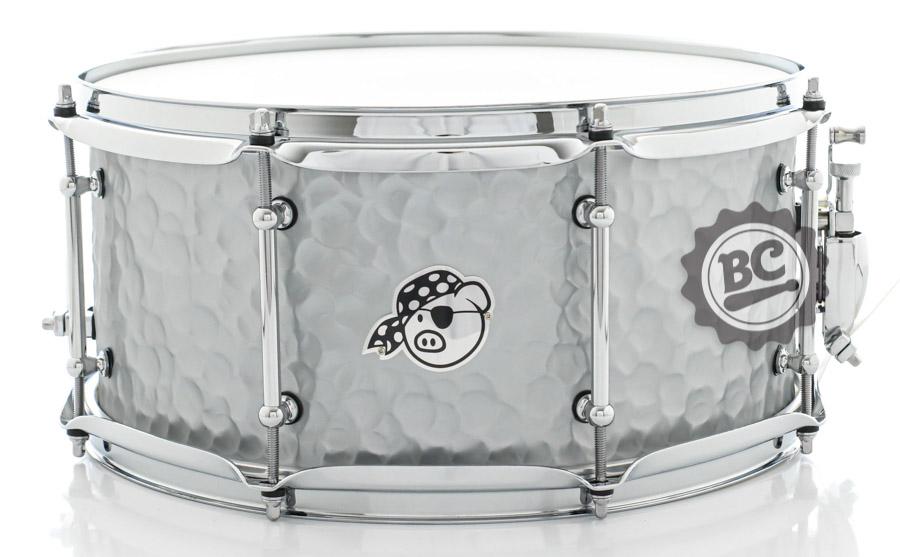 Caixa Pork Pie Hammered Steel Shell 14x6,5" casco martelado em aço e aros PowerHoop (Made in USA)