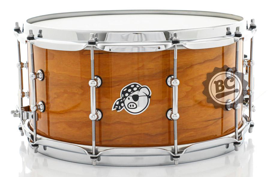 Caixa Pork Pie Cherry Pie Bubinga 14x7" com aros Stick Saver Hoops e casco em Cherry (Made in USA)