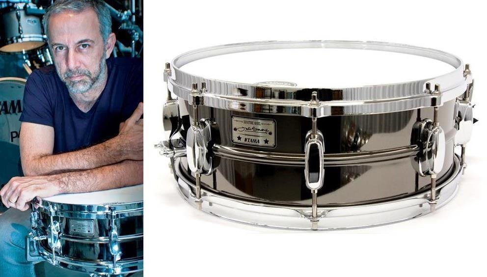 Caixa Tama Signature João Barone JBR1455 Black Nickel Steel 14x5,5" com Aro Die-Cast Superior