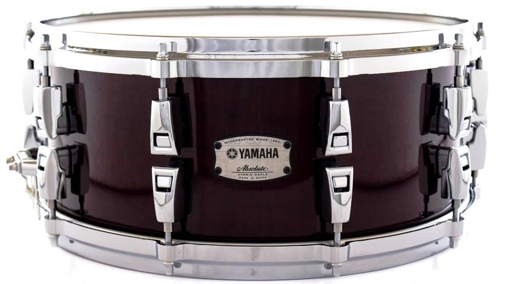 Caixa Yamaha Absolute Hybrid Classic Walnut Lacquer 14x6" em Maple e Wenge Africano
