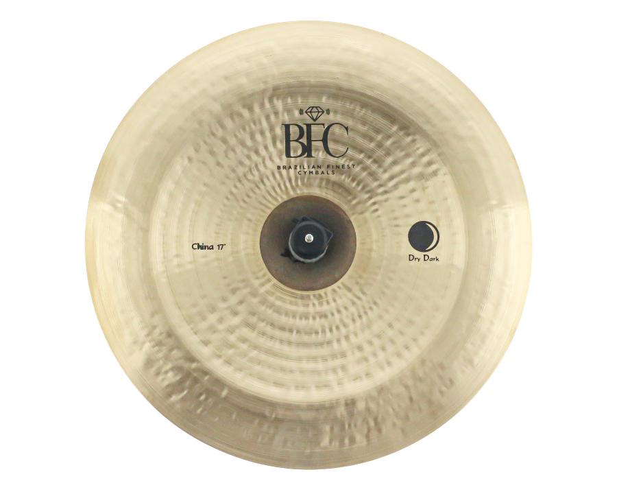 China BFC Brazilian Finest Cymbals Dry Dark 17" DDCH17 em Bronze B20