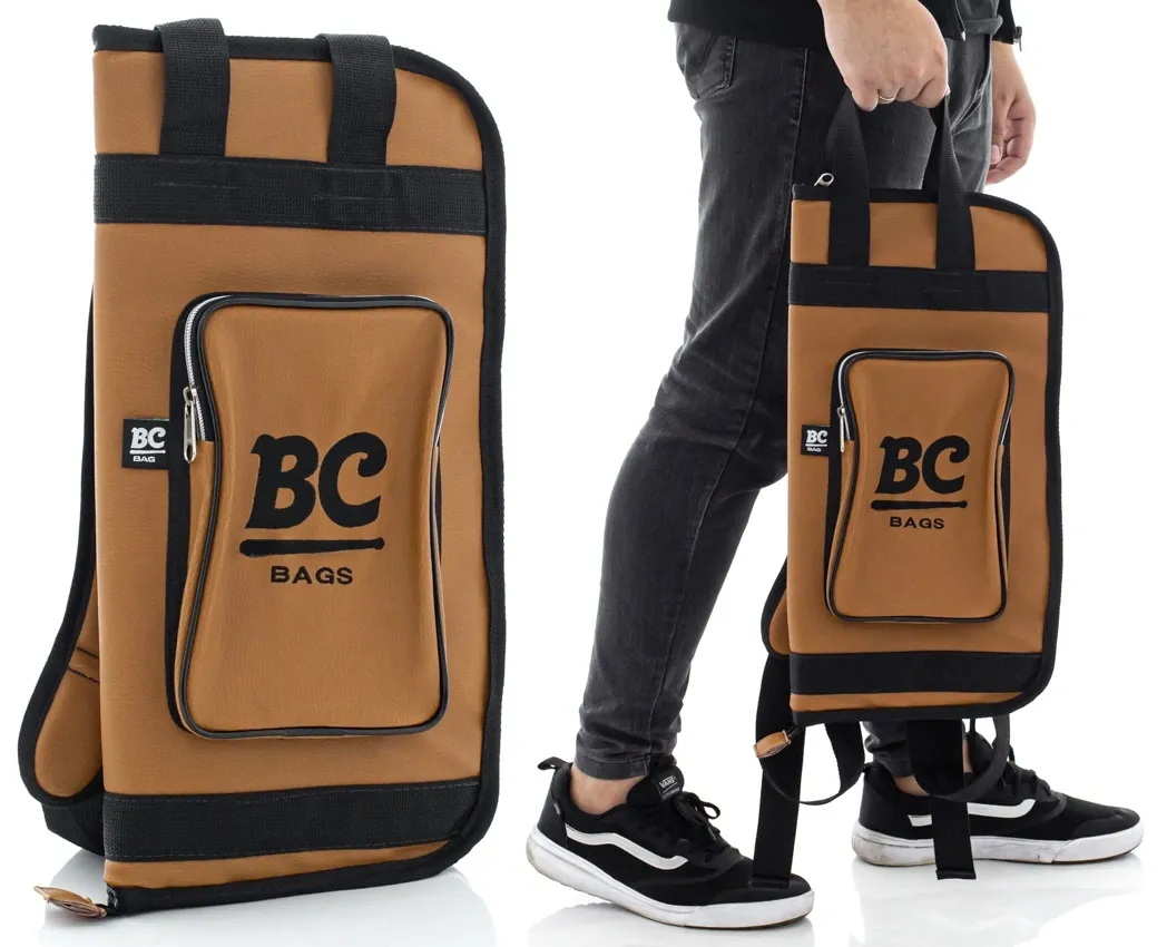 Bag de Baquetas BC Bags Batera Clube Signature Via Caramelo em Eco Couro tamanho médio com alça de mochila
