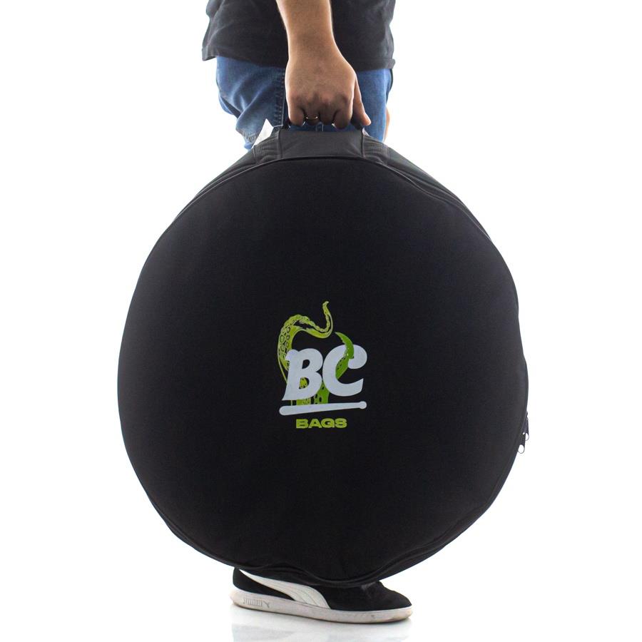 Bag de Bumbo ou Surdo Batera Clube BC Octogear Black 18" com reforço interno em tecido preto (BC0010)