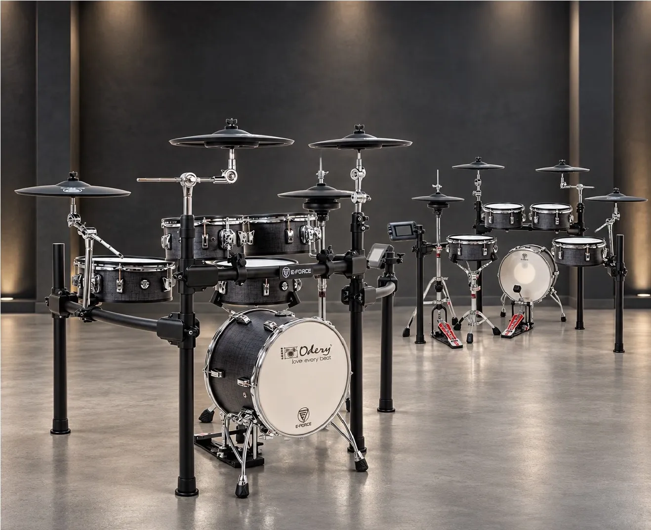 Bateria Eletrônica E-Force Odery EF5-V2 Metallized Silver com tambores acústicos e módulo touch F50