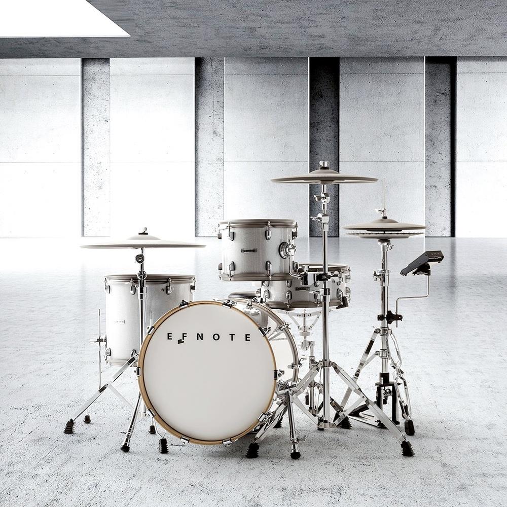Bateria Eletrônica EFNote 7 com bumbo 20", 1 tom e 1 surdo, pratos (Shell Pack) padrão top Roland e Yamaha