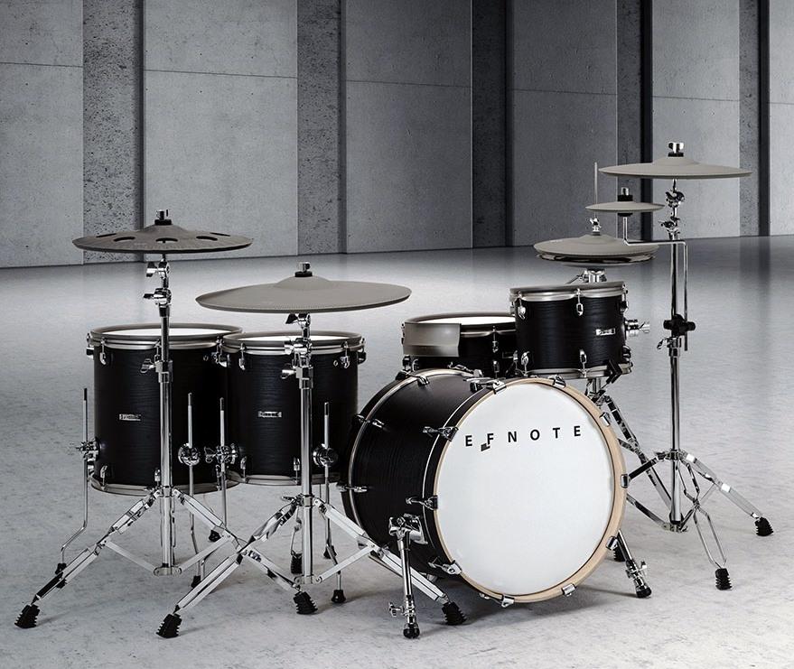 Bateria Eletrônica EFNote 7X bumbo 20", 1 tom e 2 surdos, pratos (Shell Pack) padrão top Roland e Yamaha