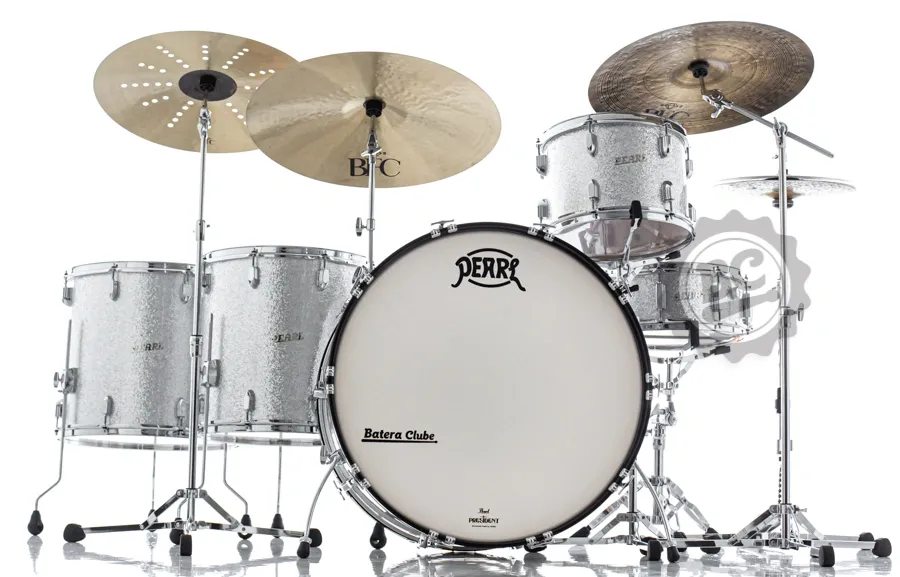 Bateria Pearl President Deluxe Silver Sparkle com Bumbo 26", Tom 13", Surdos 16" e 18" (Shell Pack)
