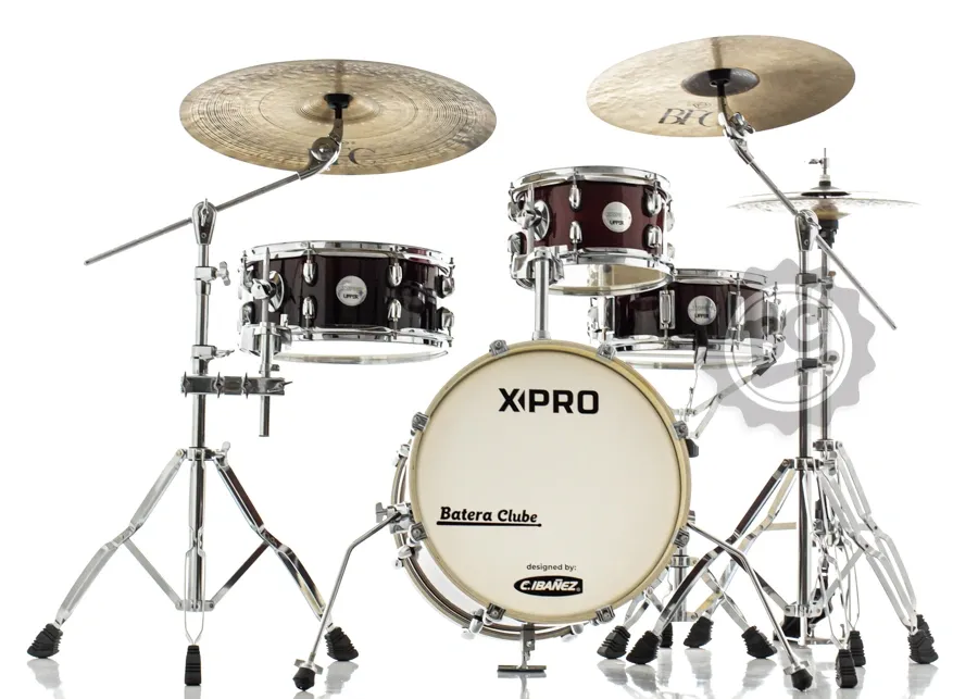 Bateria X-Pro Upper Compact Red Sparkle com Bumbo 16", 1 Tom, Surdo e Caixa (Shell Pack)