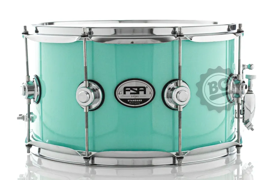 Caixa FSA Standard Mahogany Ciano Metallic 14x8" casco híbrido com canoas inteiriças e revestimento especial