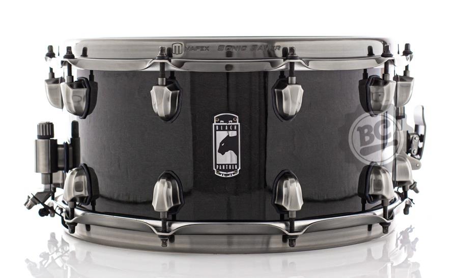 Caixa Mapex Black Panther Phat Bob 14x7" Thick Maple com casco heavy 12mm e aros Sonic Saver