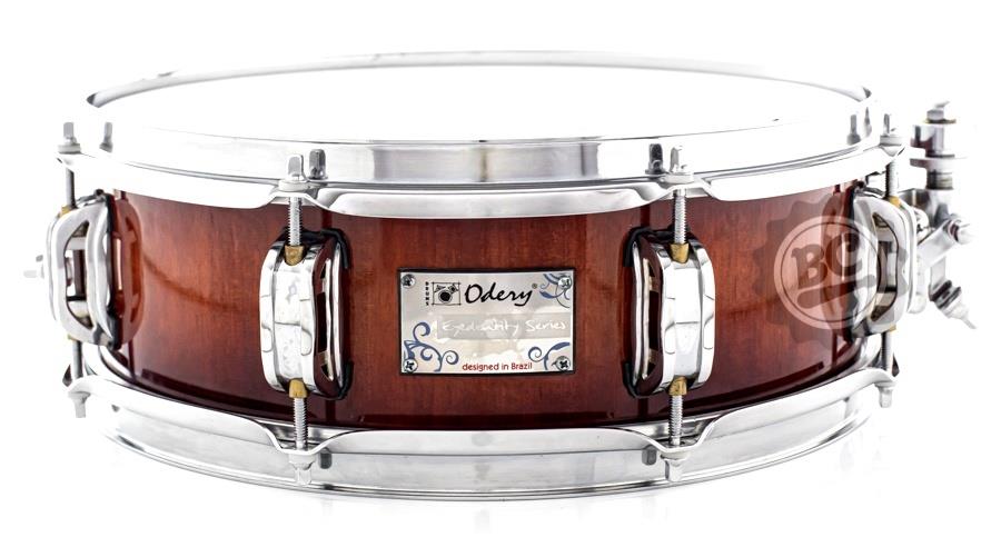 Caixa Odery Eyedentity Nayatoh Red River Piccolo 13x4,5" Aros PowerHoop 2.3mm automático com memória
