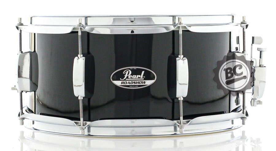 Caixa Pearl Roadshow Royal Jet Black 14x6,5" com Aros Triple Flange e 8 Afinações