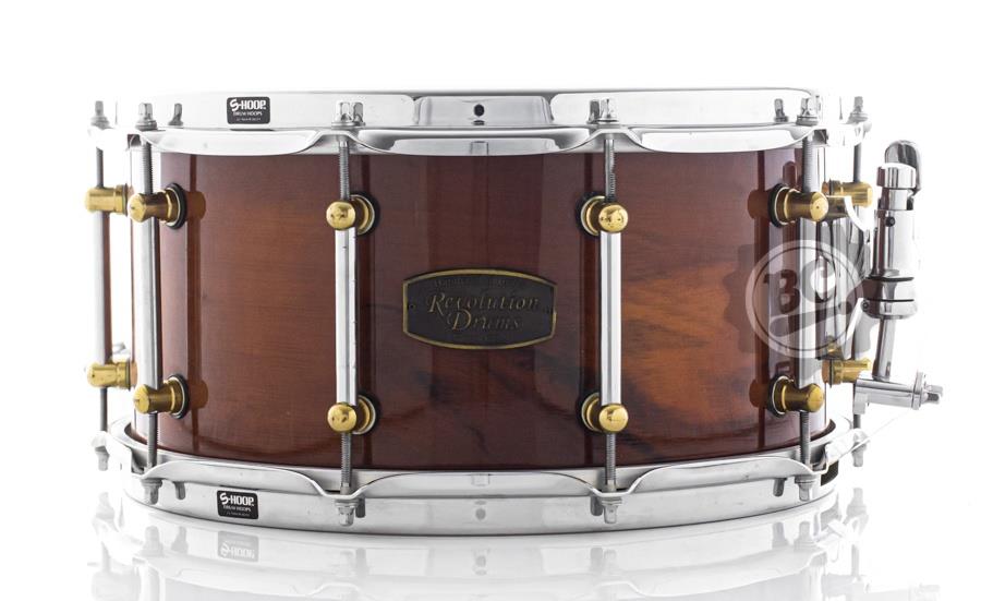 Caixa Revolution Custom 14x7" by Bimbo (Made in Brazil) com componentes das caixas mais top do mundo