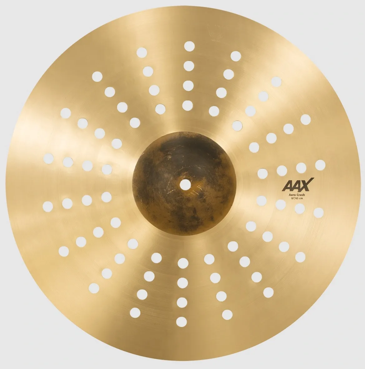 Crash Sabian AAX Aero Traditional 18" com diversos micro furos crash de efeito