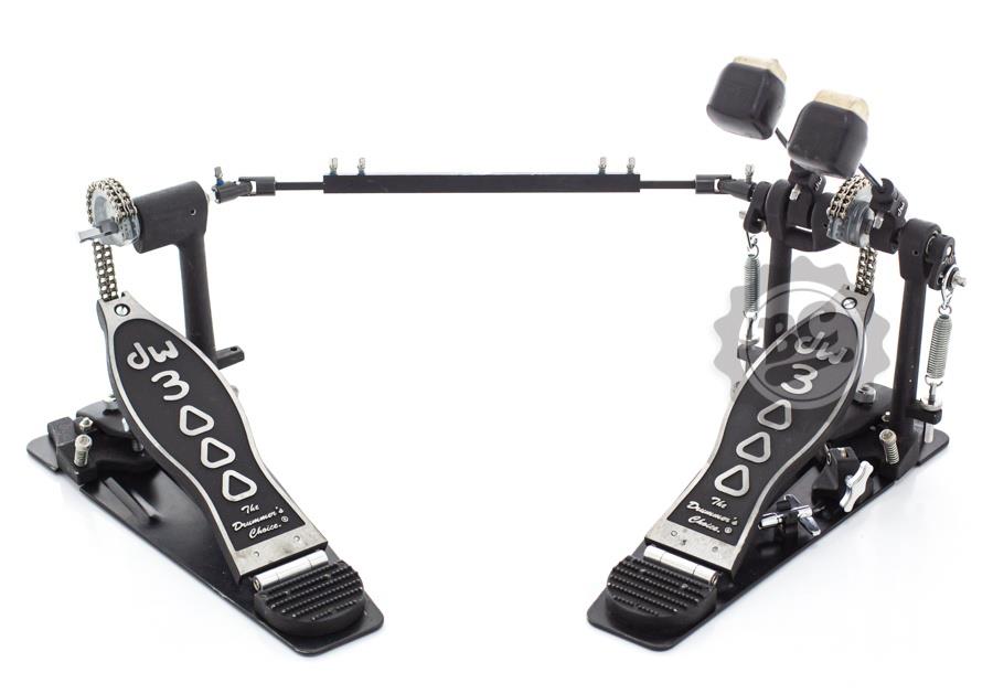 Pedal Duplo DW 3000 Turbo Drive (Seminovo) Dual Chain Drive DWCP3002 Bearing Spring Rocker