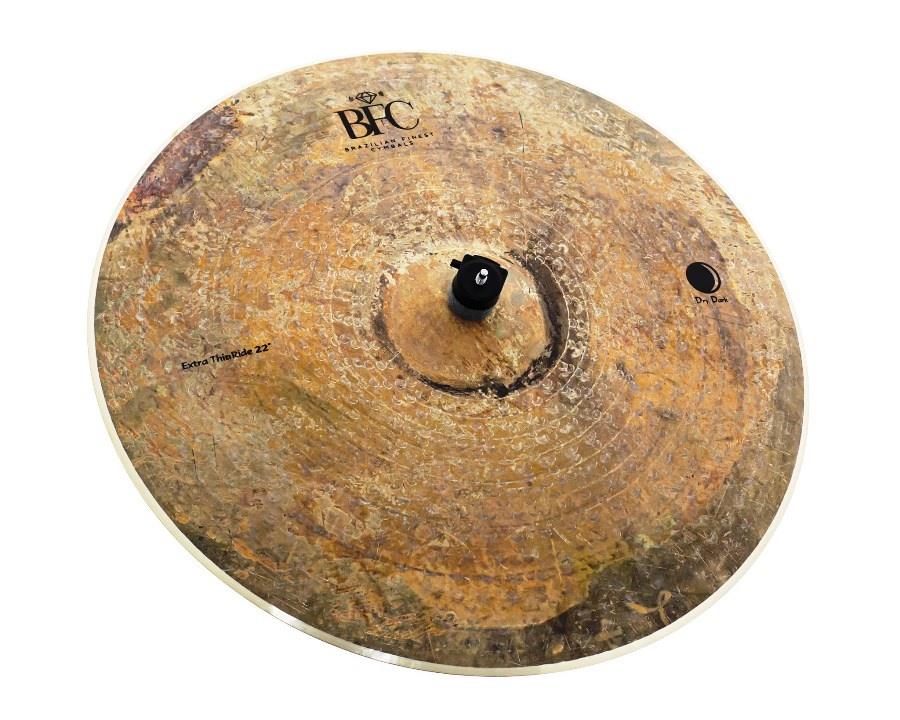 Ride BFC Brazilian Finest Cymbals Dry Dark Extra Thin Ride 22" em Bronze B20 DDETR22