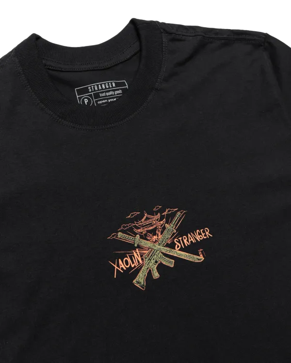 ルンルンです！ Camiseta Stranger X Xaolin Kowloon (Preta) : CAMISETAS : Stranger