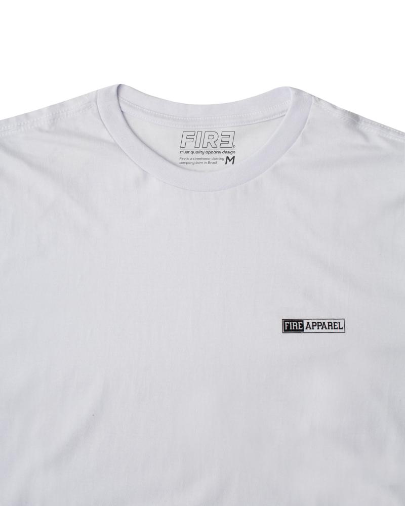 Camiseta Blunt Basica Litle Fire Off White - Karraii